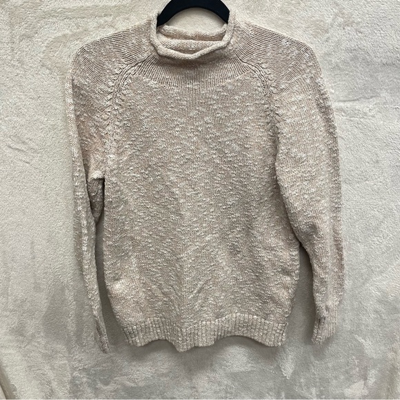 L.L. Bean women’s tan knit sweater medium pullover mock neck casual cotton - Picture 7 of 9